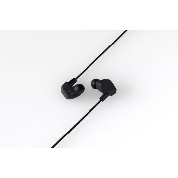 Final Audio A3000