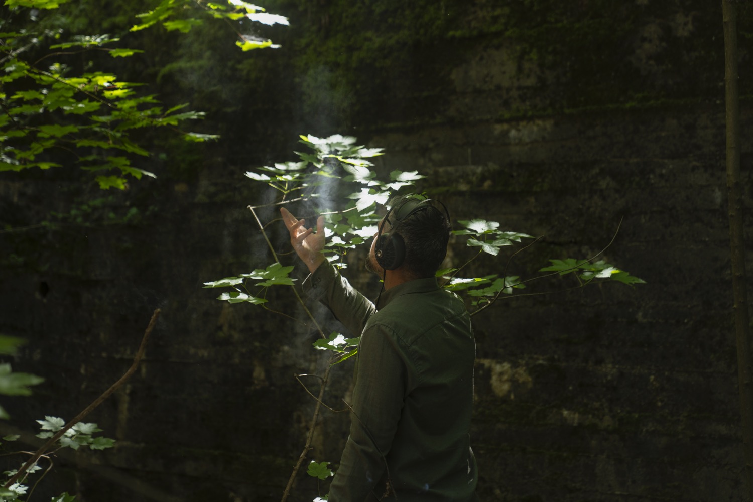Photo of man wearing 105 AER in forest